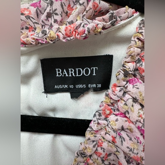 Alessia Floral Dress In Mini Flora - Picture 8 of 11